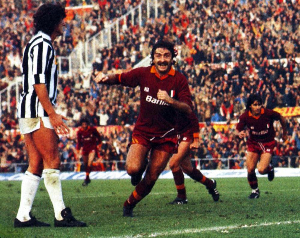 On December 4, 1983, Roma snatched a 2-2 tie at Juventus thanks to Roberto Pruzzo and a overhead kick he practiced on a movie set