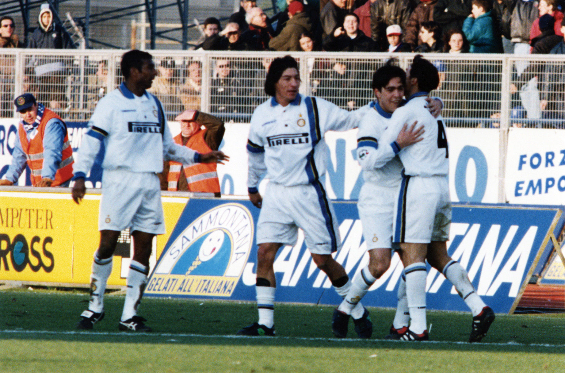 Alvaro Recoba's goal to Empoli on January 25th, 1998, a deadly left-foot lob from his midfield line, saved the day for Gigi Simoni's Inter