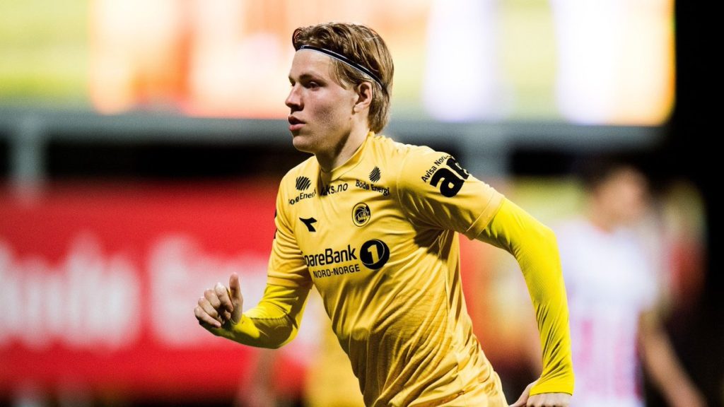 Milan are reportedly interested in signing Bodo/Glimt winger Jans Petter Hauge after the young Norwegian gave more than a scare to the Rossoneri