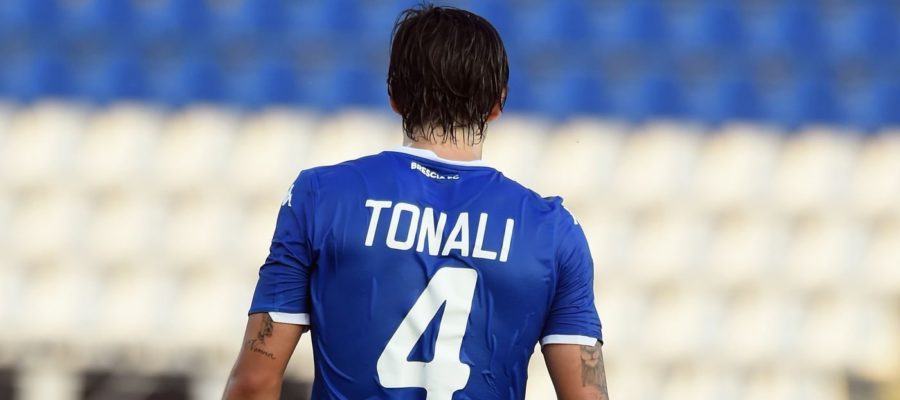 Brescia golden-boy Sandro Tonali will end up on the red and black side of Milan as the Rossoneri won one of the hottest transfer battles of the summer.
