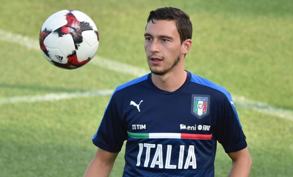 Ex-Manchester United full-back Matteo Darmian is about to link-up with former Chelsea boss Antonio Conte at Inter, finalizing his move from Parma