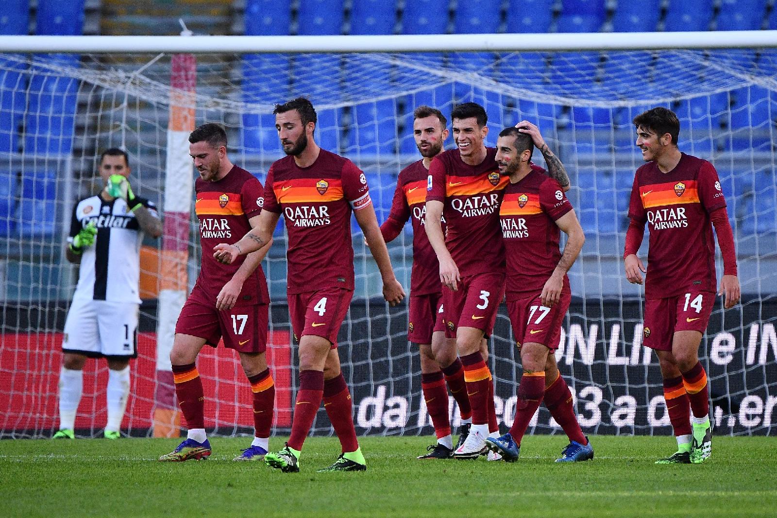 Three first-half goals saw Roma go ten games unbeaten in all competitions against Parma today, owing to yet another "masterclass" from Henrikh Mkhitaryan