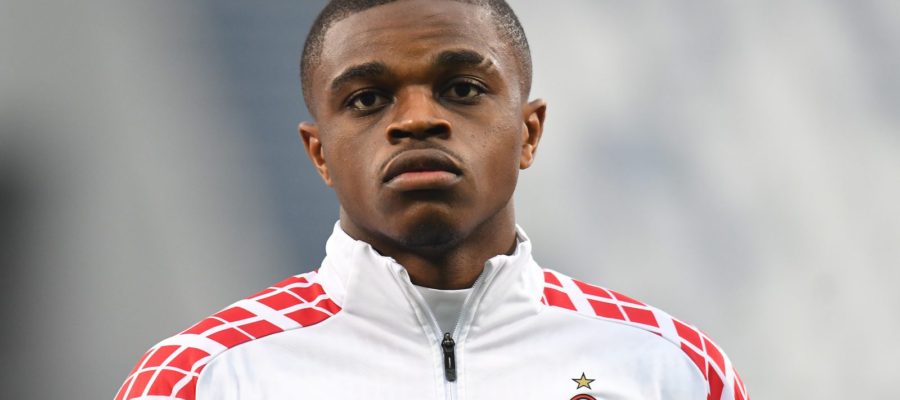 Pierre Kalulu is not yet poised for medicals for Juventus as he continues to ponder his Milan exit. Thiago Motta had a phone call with him.