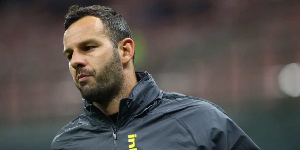 Samir Handanovic could re-up with Inter even though they will bring in André Onana. The goalkeeper hinted that he would continue with the Nerazzurri.