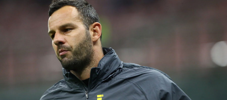 Samir Handanovic could re-up with Inter even though they will bring in André Onana. The goalkeeper hinted that he would continue with the Nerazzurri.