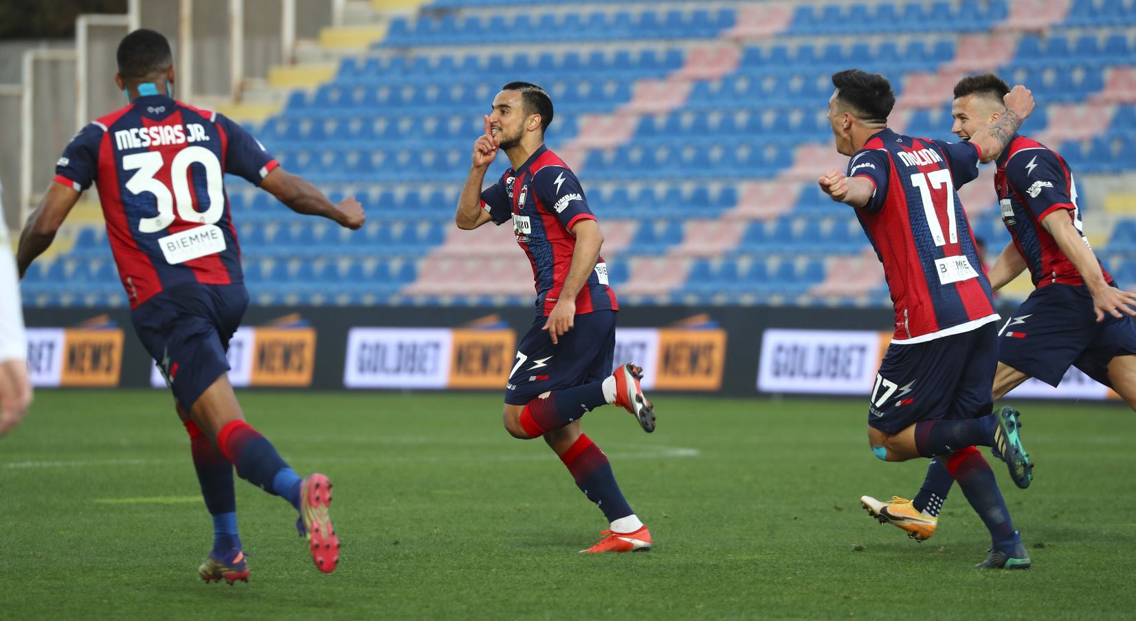 Five out of the six goals scored in Crotone - Torino were a shoo-in for the top-five goal of the Serie A Round 26 considerations