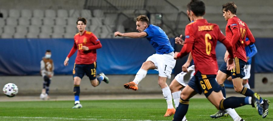 In their second European Championship test, Italy U-21 managed to hold a more technical Spain to a goalless draw that keeps their hopes unchanged