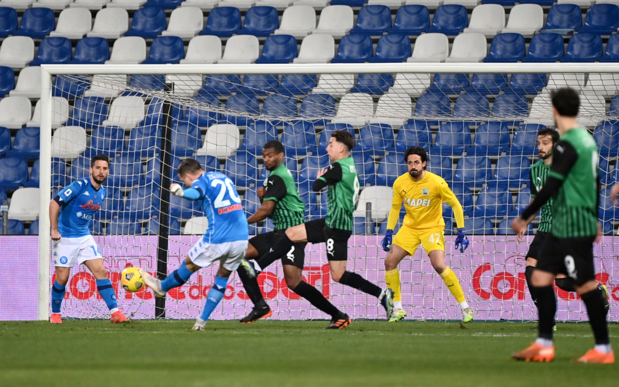 There were six goals scored at the Mapei Stadium - Città del Tricolore as Sassuolo and Napoli could not be separated by full-time