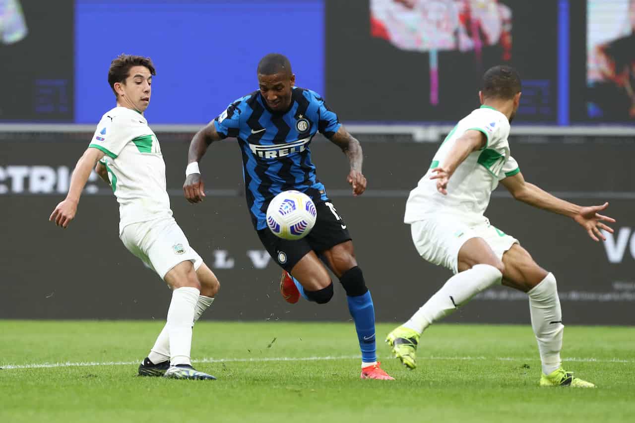 Antonio Conte's Inter continued their march towards the Serie A title with a 2-1 win over Sassuolo at the Stadio Giuseppe Meazza