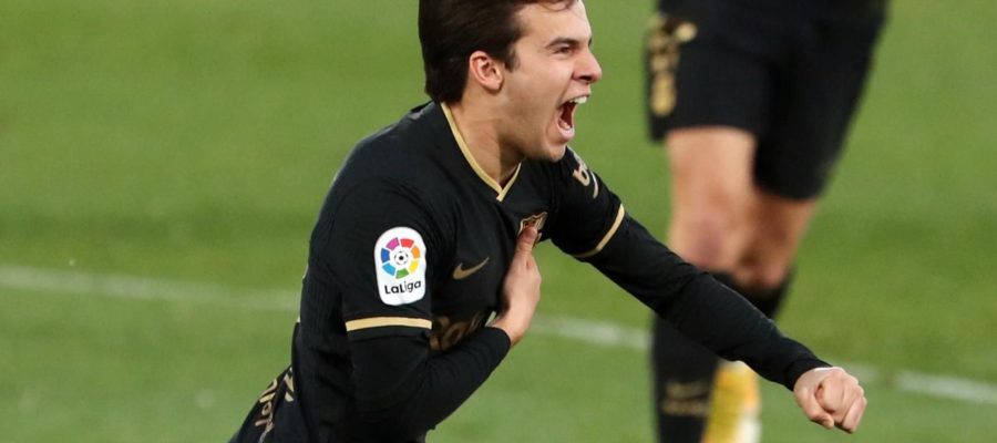 Barcelona To Offer Riqui Puig To Either Inter or Juventus