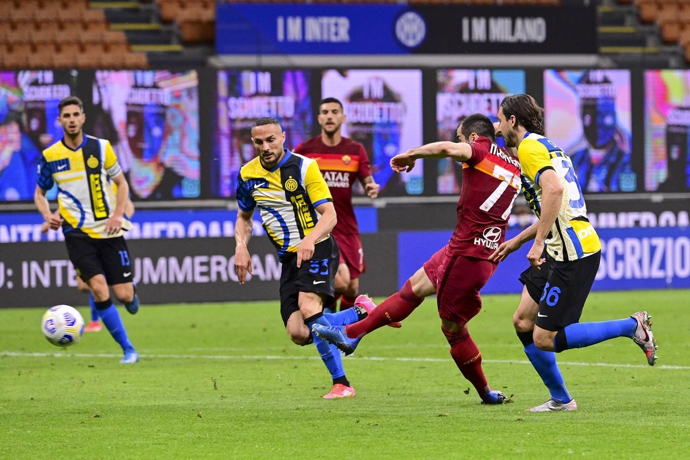 Inter stretched their unbeaten run to 20 matches in emphatic style as they crushed the struggling Roma side 3-1 in Serie A Round 36