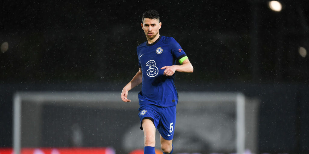 Juventus are set to step up their efforts to sign Jorginho. The Bianconeri wish to overhaul their midfield in the summer.