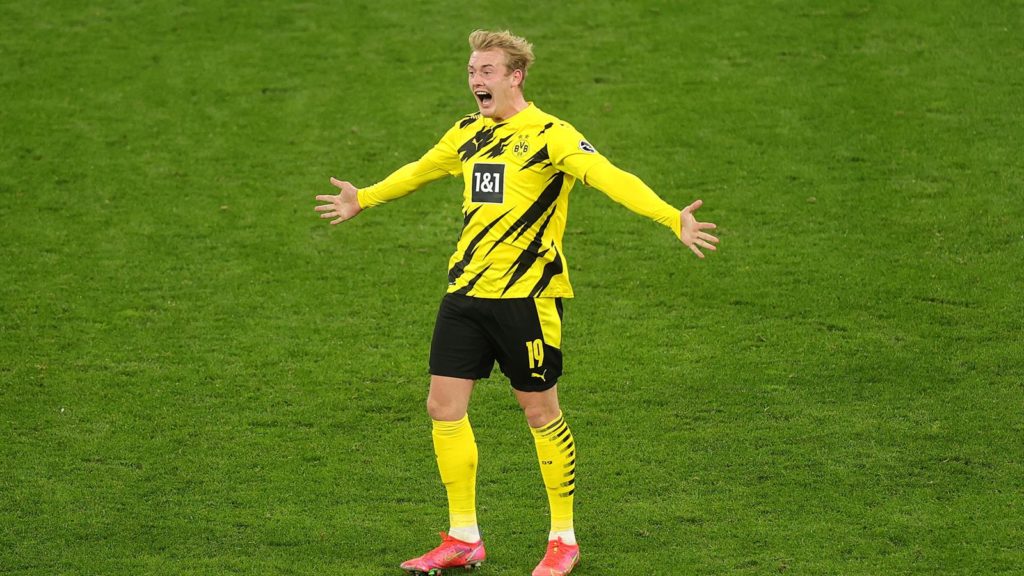 Milan Weighing Up Summer Swoop for Top-Class Bundesliga Star