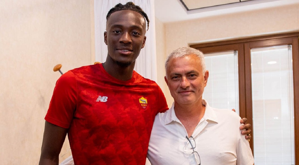 Jose Mourinho has moved quickly to fill the hole vacated by Edin Dzeko at Roma with the young England forward Tammy Abraham.