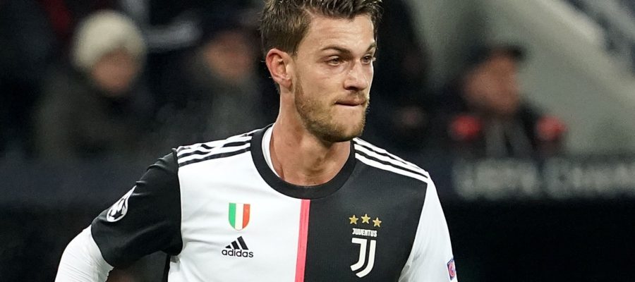 Napoli to Target Juventus' Defender if Kostas Manolas Leaves for Olympiacos