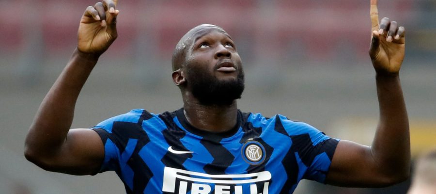 Romelu Lukaku arrived in Italy earlier this morning to finalize his Inter return, while Divock Origi completed his Milan move yesterday.