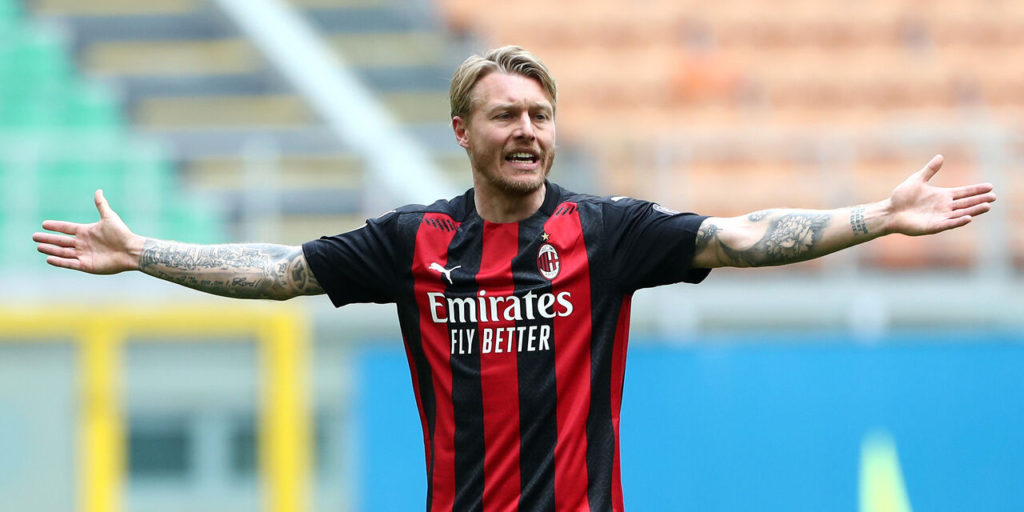 Milan center-back Simon Kjaer appeared against Sassuolo in his first competitive match for the Rossoneri since last year following a knee injury.