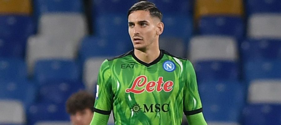 Napoli are closing in on a resolution after weeks of uncertainty and have picked their next starting goalkeeper, as Meret is nearing an extension.
