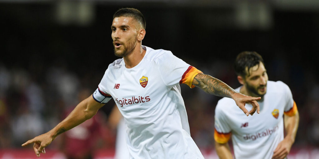 Lorenzo Pellegrini returned to the starting XI after a major injury in Sassuolo-Roma. He discussed the two coaches and the Roma troubles with the referees.