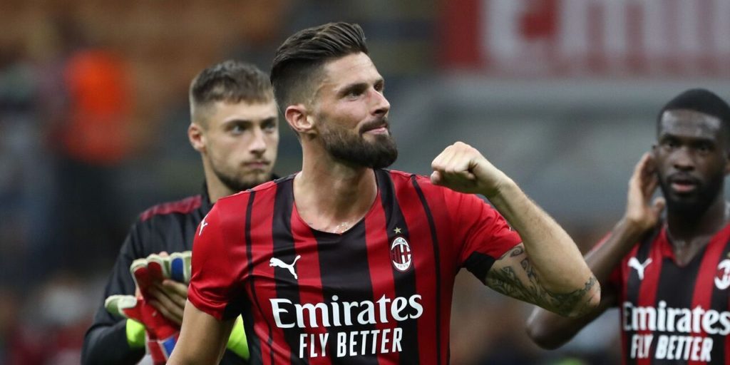 Olivier Giroud has been reportedly on the verge of extending his contract with Milan multiple times in recent weeks, but the parties need more time to put the finishing touches on their agreement. The Frenchman remains highly likely to stay, but there's a small gap between the request and the offer.