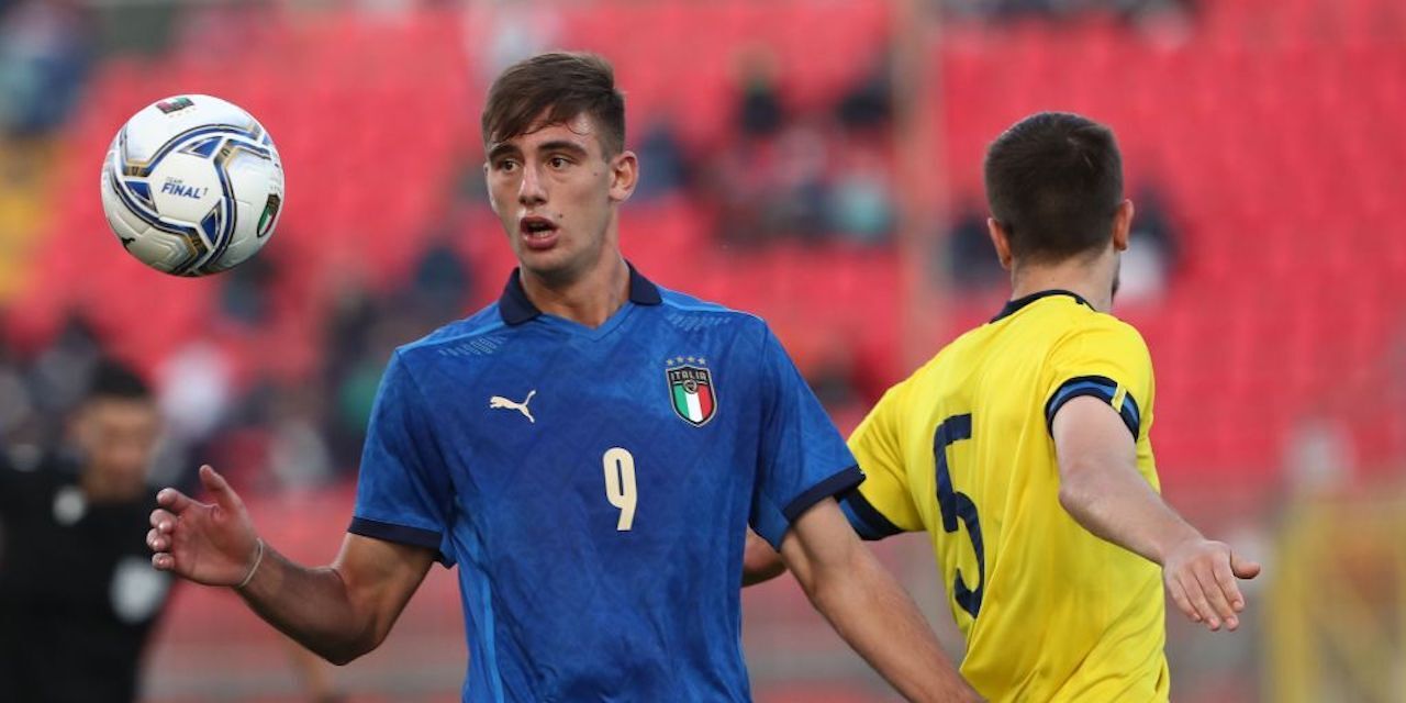 Comparisonator - Best U23 Players Italy Serie B in 5 Parameters