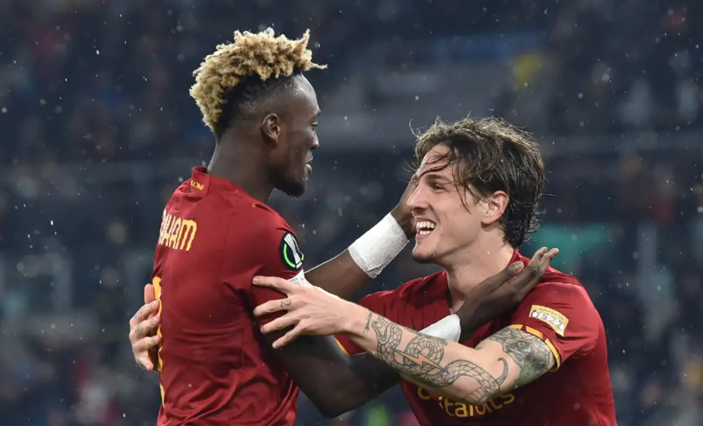 Jose Mourinho's Roma brushed aside Zorya Luhansk of Ukraine on Thursday night to book their ticket to the Conference League knockout stage