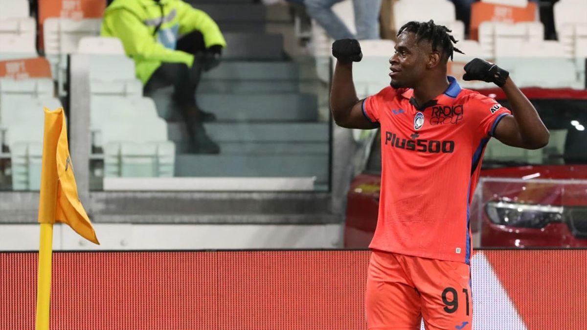 Torino 3-0 Atalanta: Duvan Zapata strikes twice against former club in  Serie A as Toro dent visitors' top-four hopes - Eurosport