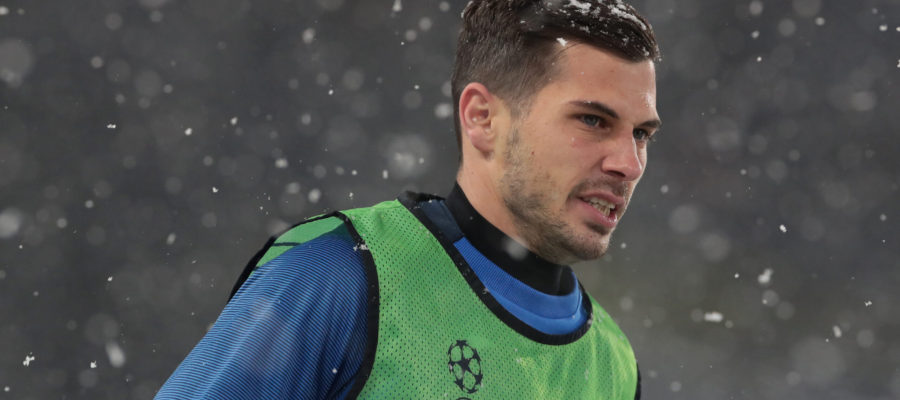 Roma added Remo Freuler to their list of targets to strengthen the midfield. The Giallorossi have opened talks with the entourage of the Atalanta mainstay.