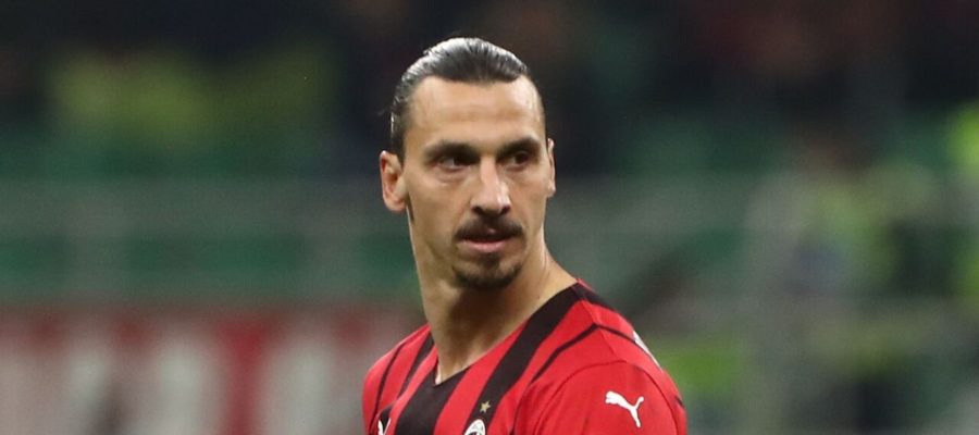Milan are open to keeping Zlatan Ibrahimovic, but not at his current salary. They have already offered him a new deal, but he will not answer soon.