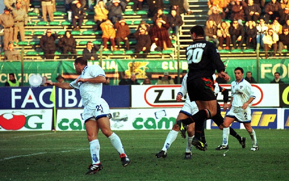 The Venezia comeback in 1998/99 started by winning a key battle against Empoli thanks to Alvaro Recoba’s exploits and a back-heel goal by Filippo Maniero