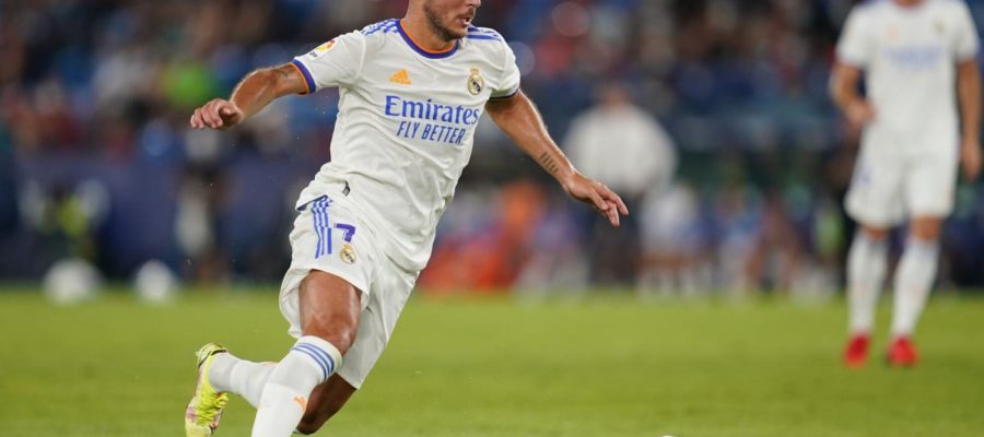 With Real Madrid eager to offload Eden Hazard as a result of his poor form, Milan are keen on brining the Belgian International to the San Siro.