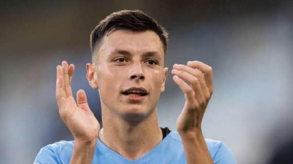 Milan have added a new defender to their shortlist. The father of Malmo starlet Anel Ahmedhozic revealed that the Rossoneri inquired about his son.