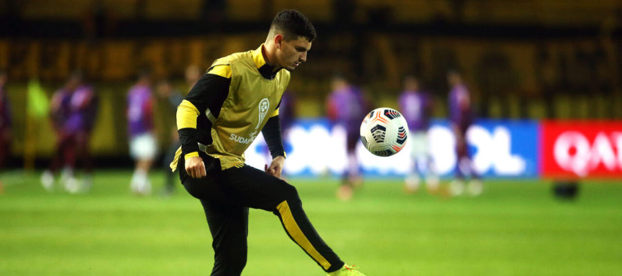 Fiorentina signed two strikers in January, Krzysztof Piatek and Arthur Cabral, but they have not ceased tracking Augustin Alvarez.