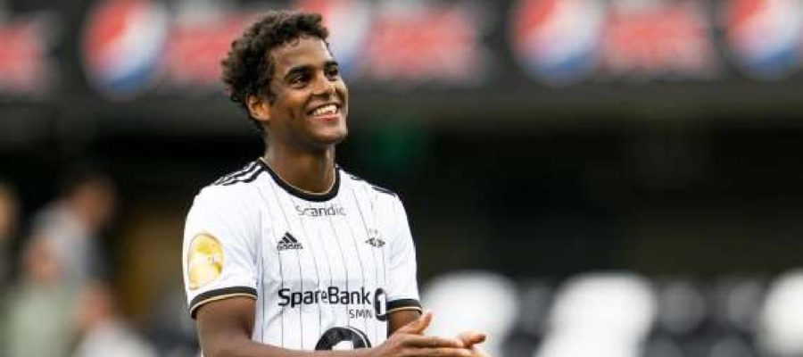 Sassuolo found the first substitute for Jeremie Boga, but he might not be the only one. They have sealed the deal for Emil Konradsen Ceide from Rosenborg.