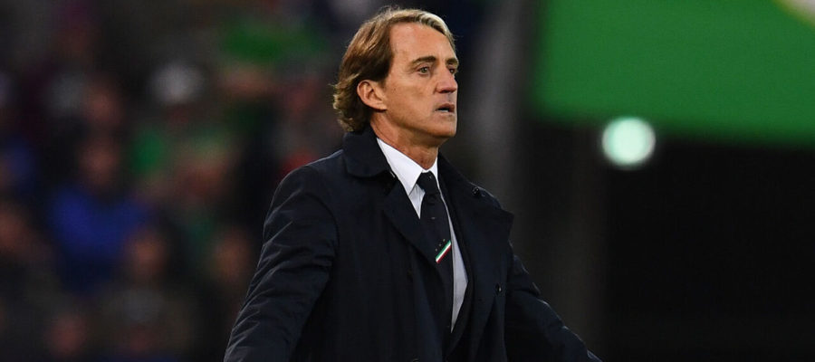 Roberto Mancini issued his call-ups for the upcoming Italy matches, naming a large squad as usual. The coach will have 39 men at his disposal.