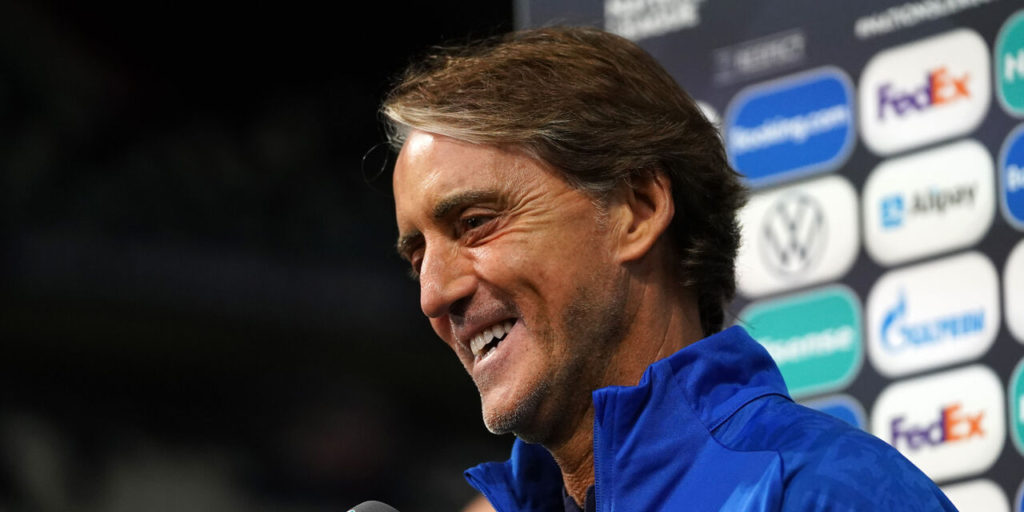 Roberto Mancini opened the Azzurri minicamp with a presser, weighing in on the call-ups: “I have to thank the clubs that allowed their players to be here."