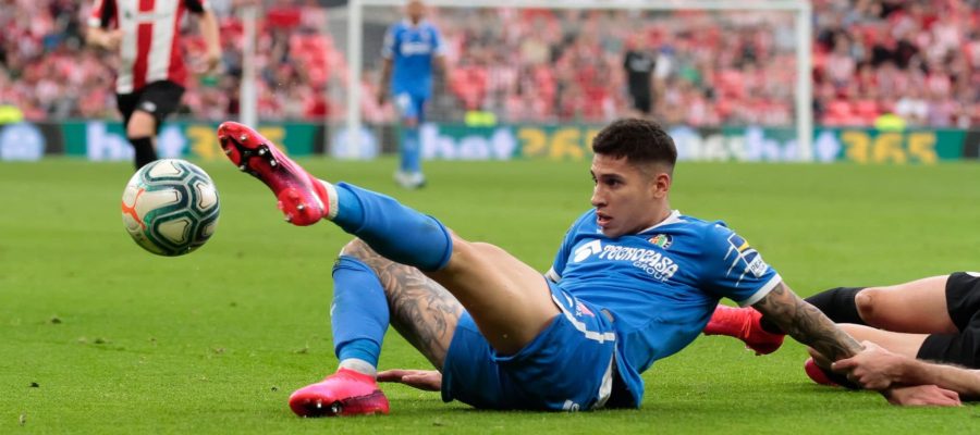 Despite Getafe’s late efforts to drive up his price tag, Napoli will indeed acquire Mathias Olivera. The Partenopei had been chasing him since January.