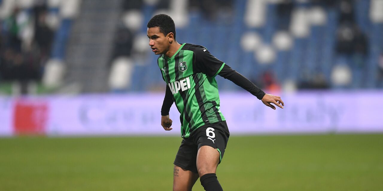 Newcastle missed out on Robin Gosens, but they might get a new left-back from Serie A anyway, as they set their sights on Rogerio.