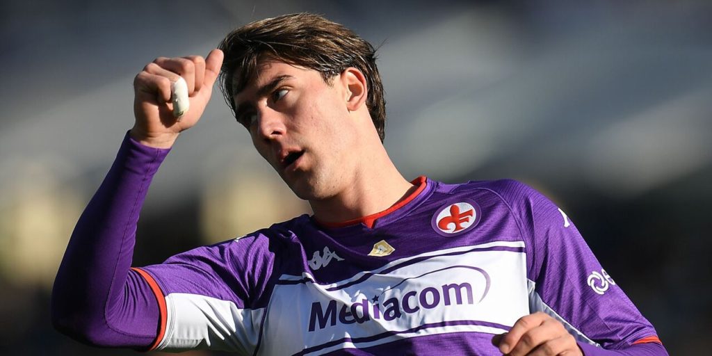 Fiorentina are not opposed to selling Dusan Vlahovic in January, but it would require a massive bid. More importantly, they want the player to come forward.