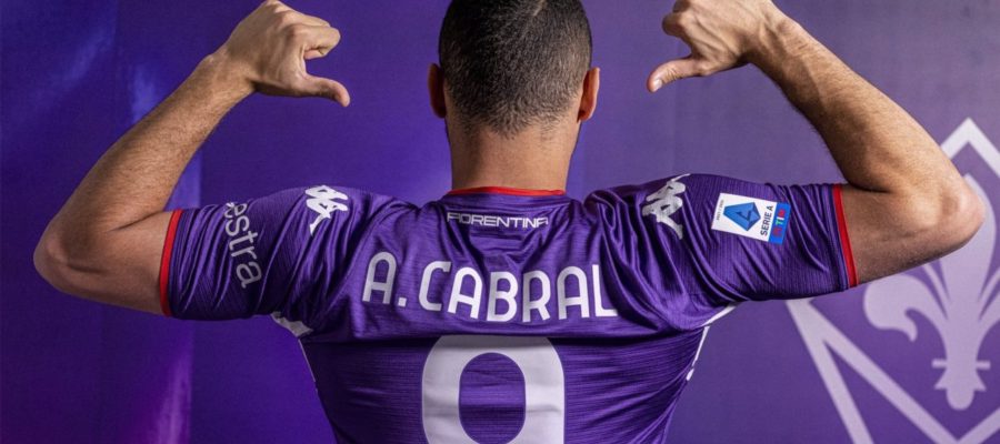 With the recent acquisition of Arthur Cabral to Fiorentina, the 23 year-old explained in a press conference that he is set to make his unique mark.