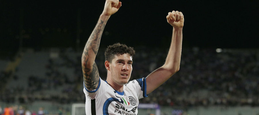 Inter will need to turn in a profit in the next transfer market window, and Alessandro Bastoni could surprisingly be a casualty of such proposition.
