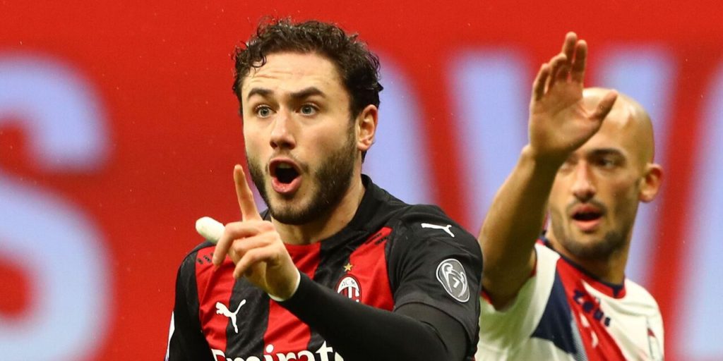 Davide Calabria has recovered from a thigh strain that cost him several matches and will look to help Milan mount a comeback.