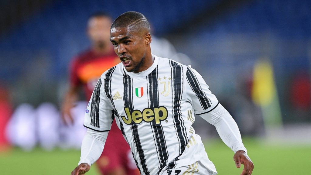 Douglas Costa has terminated his loan spell at Gremio early, but, as expected, he will not be back at Juventus and will join Los Angeles Galaxy.