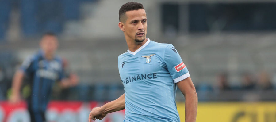 Lazio seriously risk losing Luiz Felipe for nothing at the end of the season. The parties are distant from reaching an agreement on his extension.