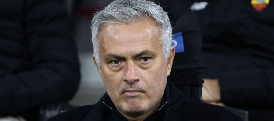 Despite the subpar season, the Roma brass and the fans are fully behind José Mourinho and the current three-year technical project.