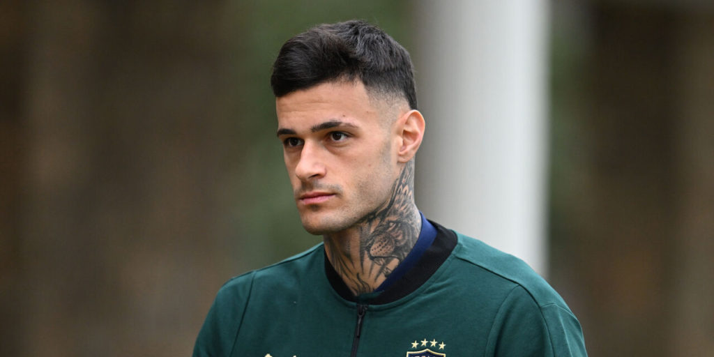 Inter plan to make Gianluca Scamacca their prestige signing of the 2022 summer and are continuing to work on Sassuolo’s flanks.