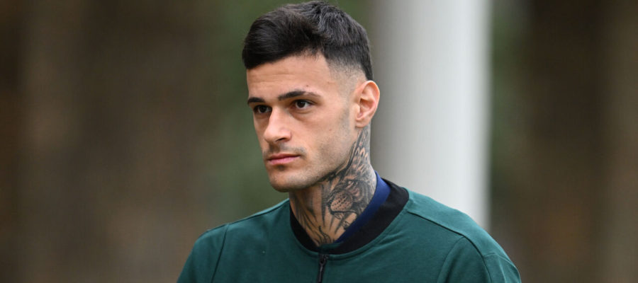 Inter plan to make Gianluca Scamacca their prestige signing of the 2022 summer and are continuing to work on Sassuolo’s flanks.