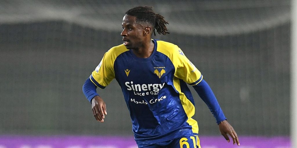 Napoli have set their sights on Adrien Tameze, who could be a cost-effective addition next summer. The 28-year-old has had a remarkable growth in 2021-2022.