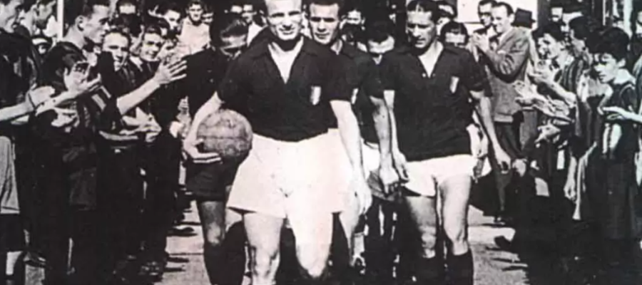 Between 1943 and 1949, Torino won the Serie A title five times in an incredibly dominating fashion before tragically perishing in a plane crash