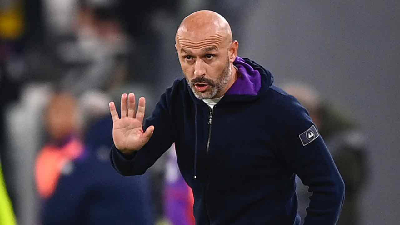 Vincenzo Italiano will soon meet the Fiorentina brass to discuss his contract and the transfer market strategies for the summer.